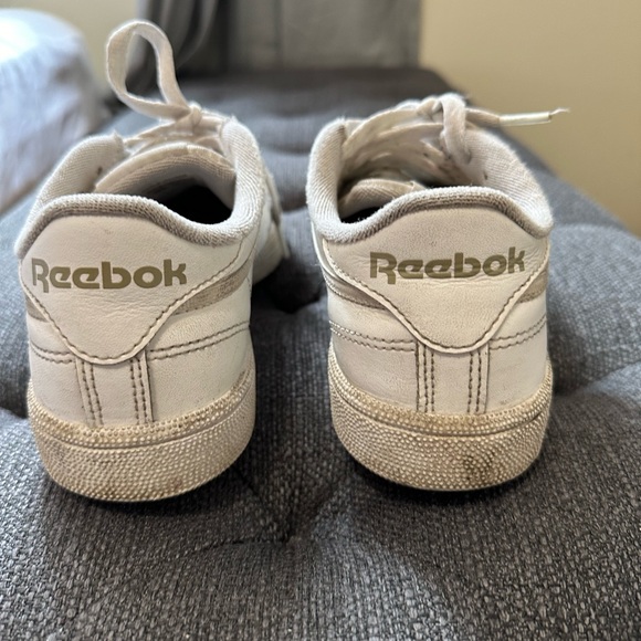 REEBOK WOMEN'S CLASSIC CLUB C 85 SNEAKERS IN WHITE (US 6.5) - Picture 3 of 5